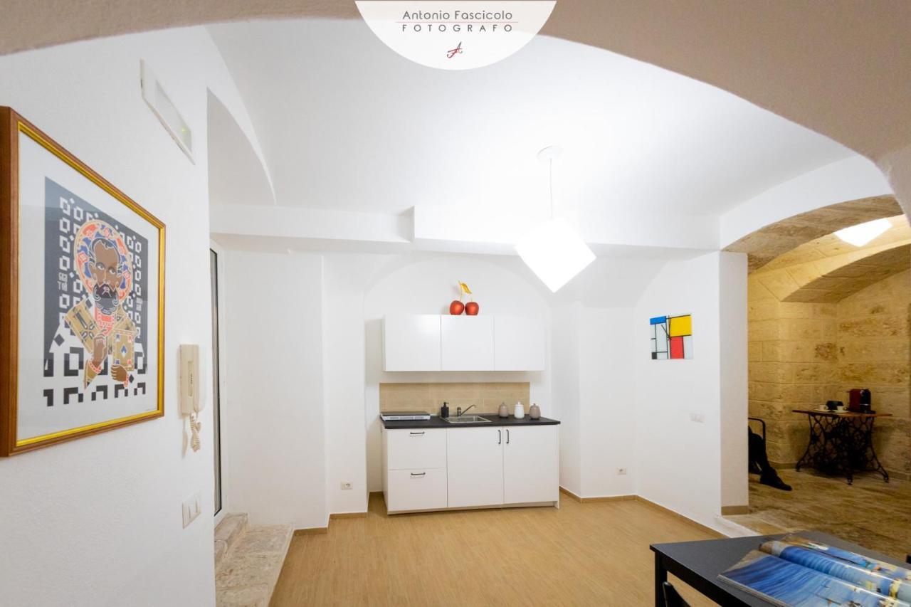Antica Dimora Lombardi 2 Apartment Bari Exterior photo